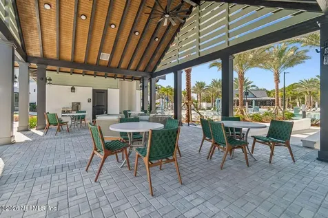 832 Buckeye Lane W St. Johns FL 32259