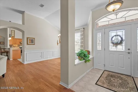 832 Buckeye Lane W St. Johns FL 32259