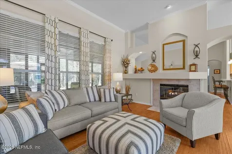 832 Buckeye Lane W St. Johns FL 32259