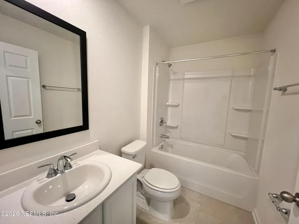 8279 Hawkes Meadow Drive Jacksonville FL 32219