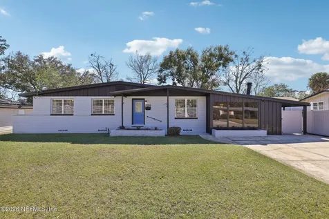 7004 Waikiki Road Jacksonville FL 32216