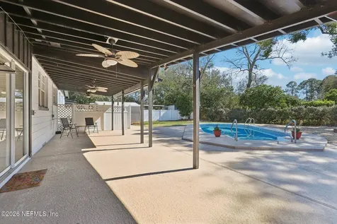 7004 Waikiki Road Jacksonville FL 32216