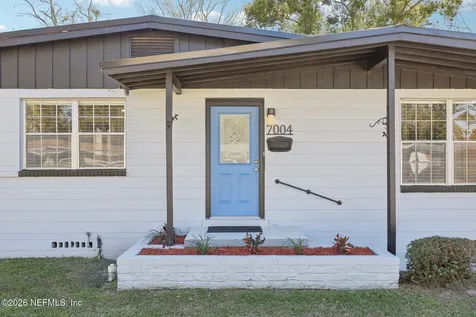 7004 Waikiki Road Jacksonville FL 32216