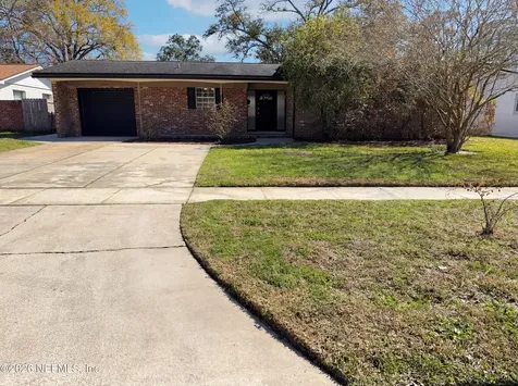 2807 Sack Drive W Jacksonville FL 32216