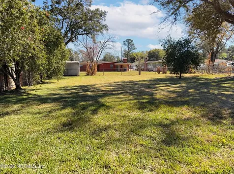 2807 Sack Drive W Jacksonville FL 32216