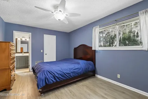 3842 Fernglen Drive Jacksonville FL 32277