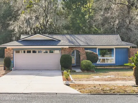 3842 Fernglen Drive Jacksonville FL 32277