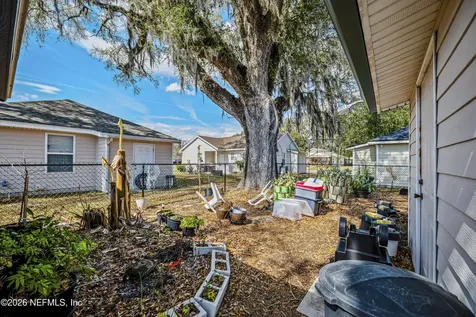 705 Oak Arbor Circle Jacksonville FL 32206