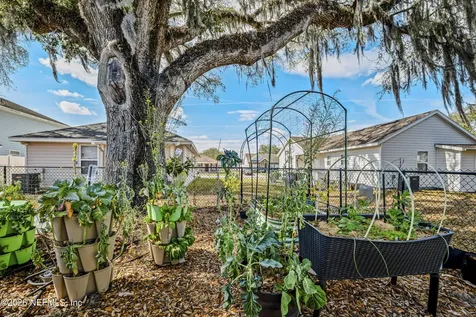 705 Oak Arbor Circle Jacksonville FL 32206