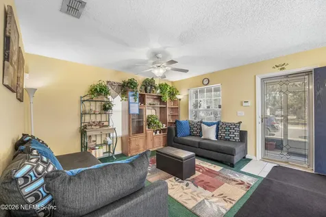 705 Oak Arbor Circle Jacksonville FL 32206