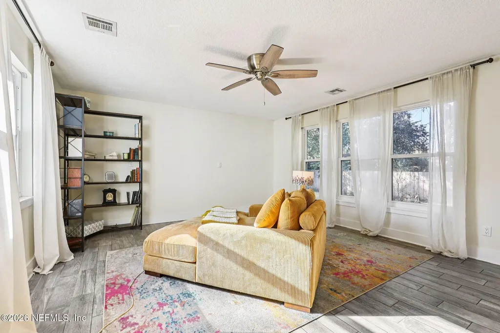 1911 Tanglewood Road Jacksonville Beach FL 32250
