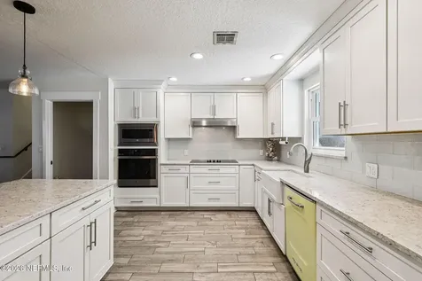 1911 Tanglewood Road Jacksonville Beach FL 32250
