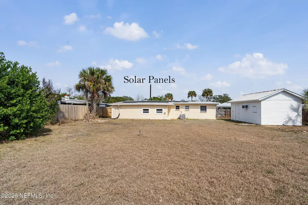 1413 Jackson Avenue Daytona Beach FL 32117