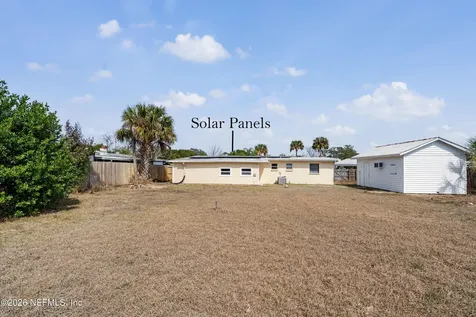 1413 Jackson Avenue Daytona Beach FL 32117