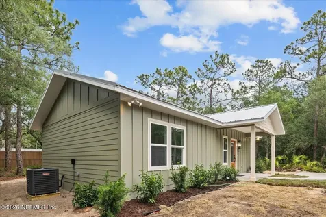 108 Pamela Street Interlachen FL 32148