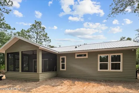 108 Pamela Street Interlachen FL 32148
