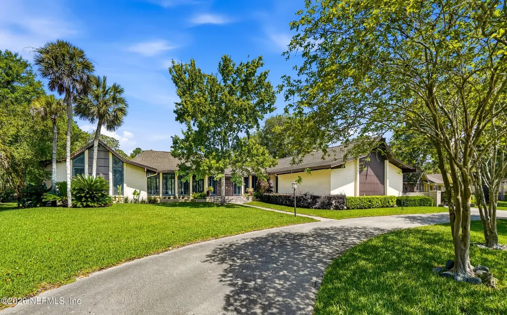 7946 Quailwood Drive Jacksonville FL 32256