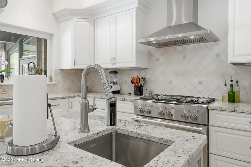 7946 Quailwood Drive Jacksonville FL 32256