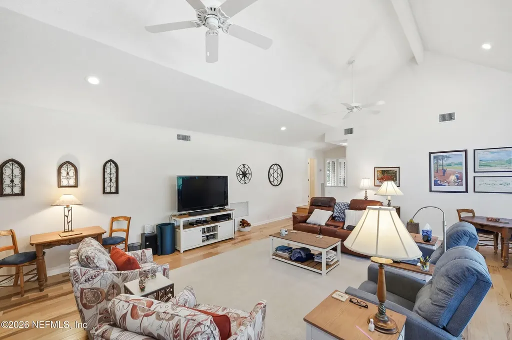 7946 Quailwood Drive Jacksonville FL 32256