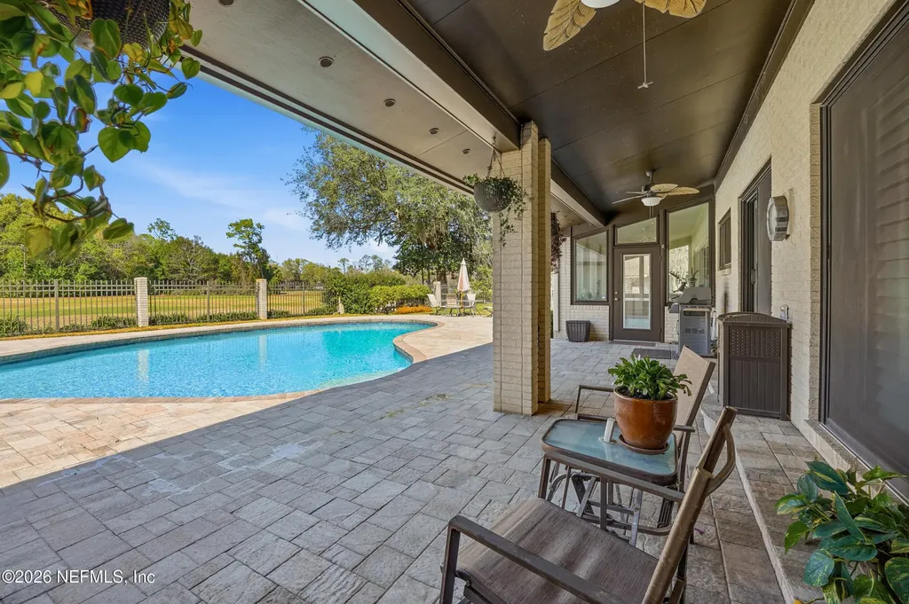 7946 Quailwood Drive Jacksonville FL 32256