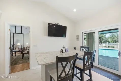 7946 Quailwood Drive Jacksonville FL 32256