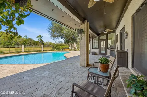 7946 Quailwood Drive Jacksonville FL 32256