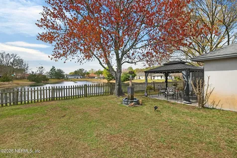 9009 Needlepoint Place Jacksonville FL 32244