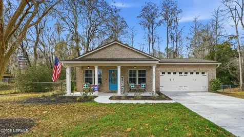 702 N 7th Street Macclenny FL 32063