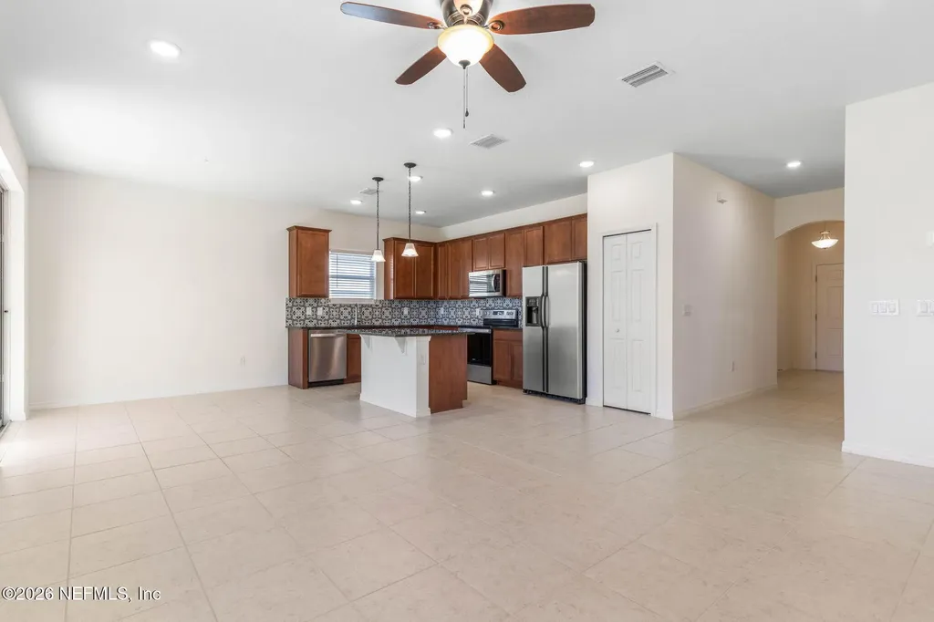 3 Oakleaf Way Palm Coast FL 32137