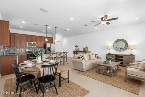 3 Oakleaf Way Palm Coast FL 32137