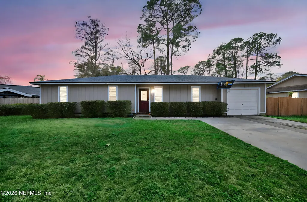 5168 Horse Track Drive N Jacksonville FL 32257