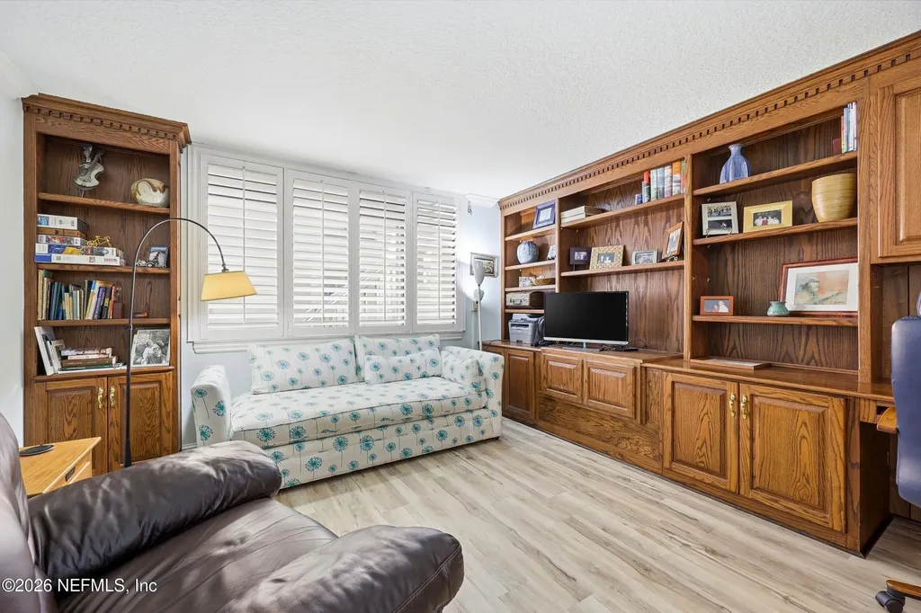 1820 Sevilla Boulevard Atlantic Beach FL 32233