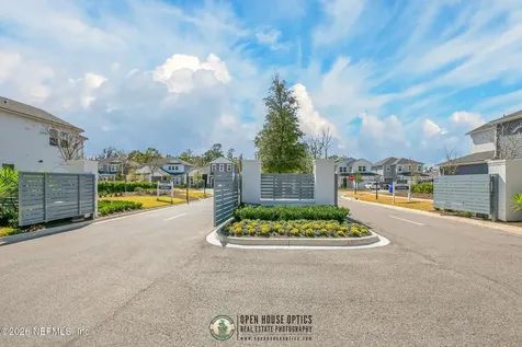 20 Oakmoss Drive St. Johns FL 32259