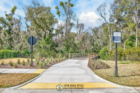20 Oakmoss Drive St. Johns FL 32259