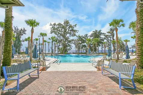 20 Oakmoss Drive St. Johns FL 32259