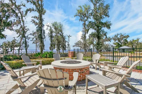 20 Oakmoss Drive St. Johns FL 32259