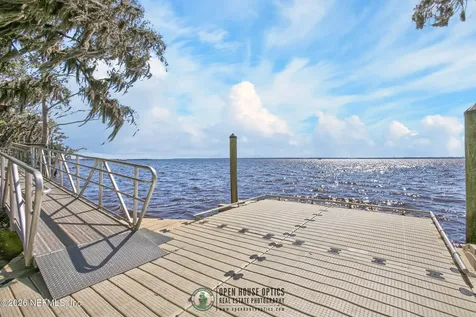 20 Oakmoss Drive St. Johns FL 32259