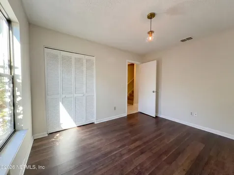 4473 Melissa Court W Jacksonville FL 32210