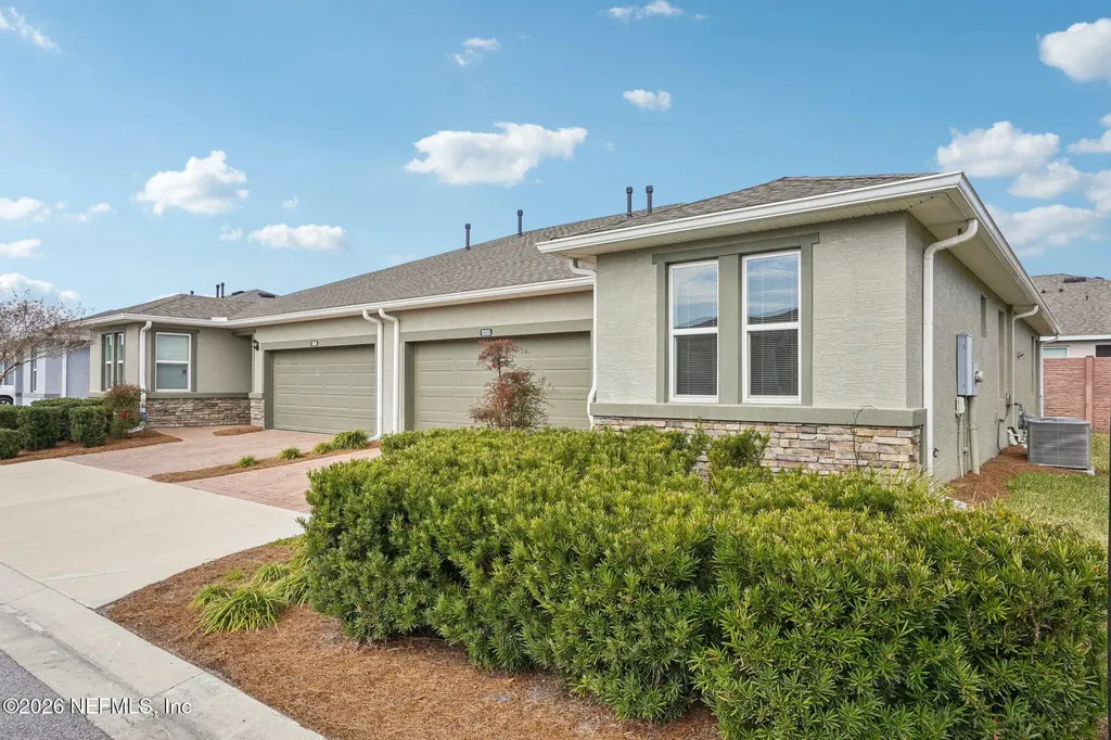 5255 NW 33rd Place Ocala FL 34482