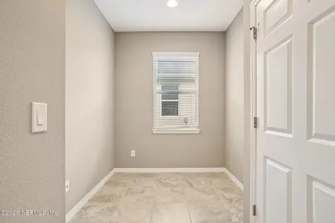 5255 NW 33rd Place Ocala FL 34482