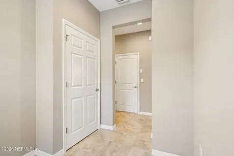 5255 NW 33rd Place Ocala FL 34482