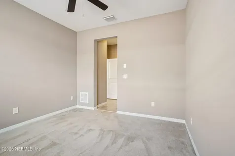 5255 NW 33rd Place Ocala FL 34482