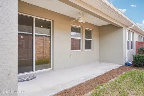 5255 NW 33rd Place Ocala FL 34482