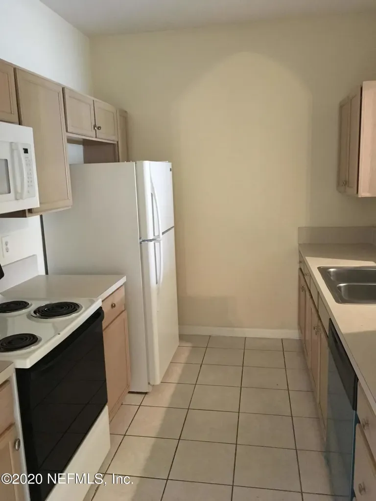 10550 Baymeadows Road Jacksonville FL 32256