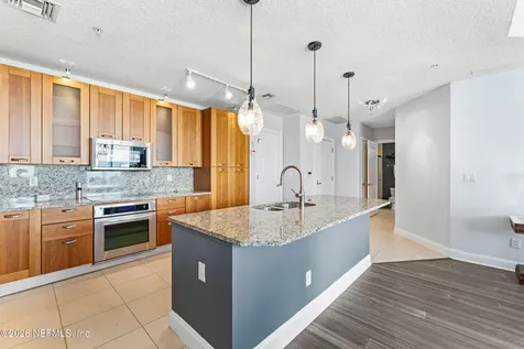 1431 Riverplace Boulevard Jacksonville FL 32207