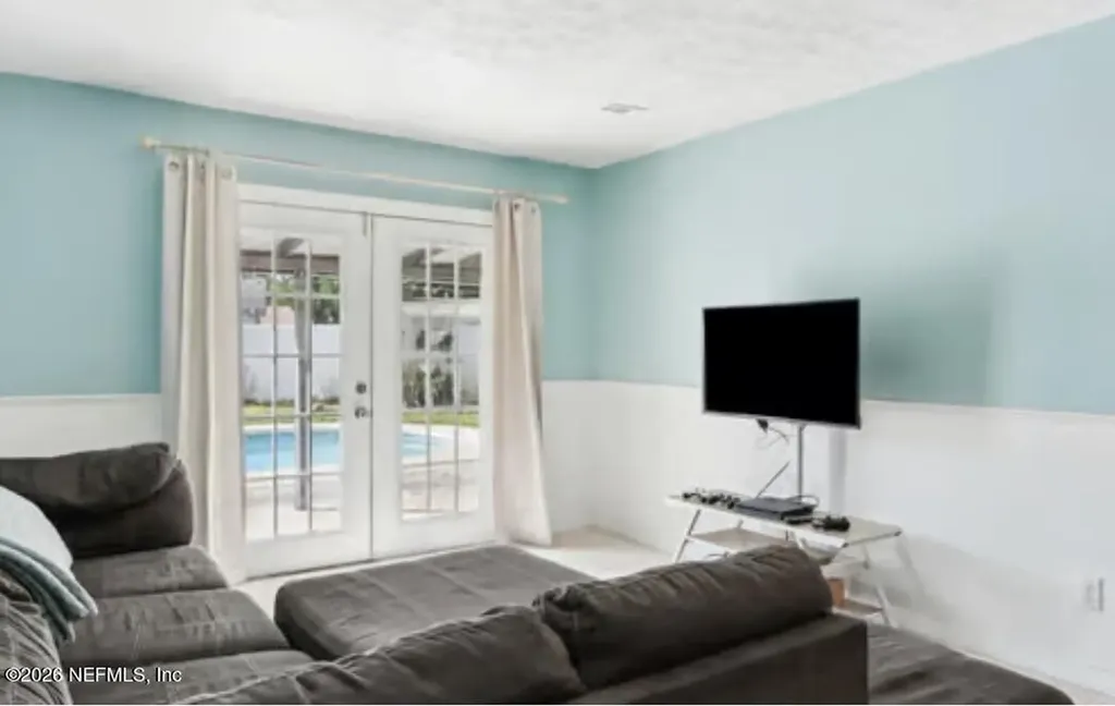 8204 Frost Street S Jacksonville FL 32221