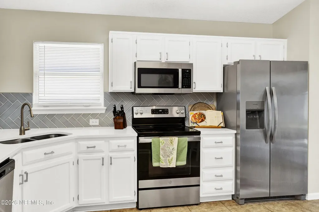 12338 Carriann Cove Trail S Jacksonville FL 32225