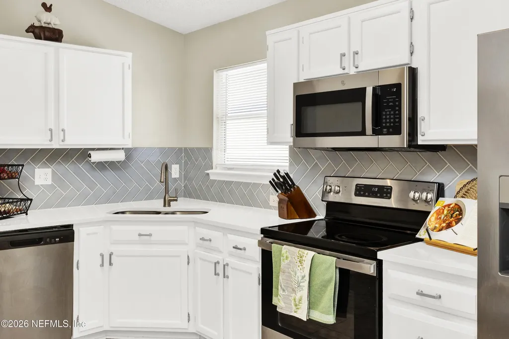 12338 Carriann Cove Trail S Jacksonville FL 32225