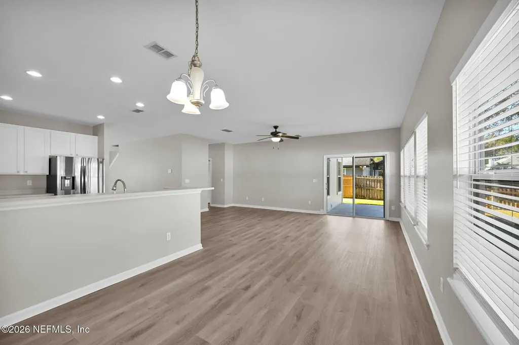 8663 Derry Drive Jacksonville FL 32244