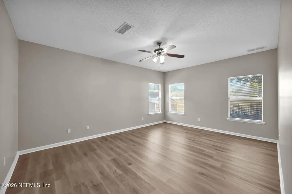 8663 Derry Drive Jacksonville FL 32244